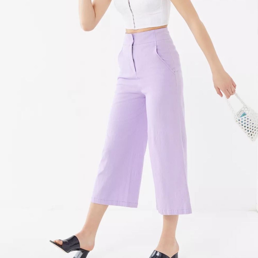 NWOT UO wide leg lavender crop pant
